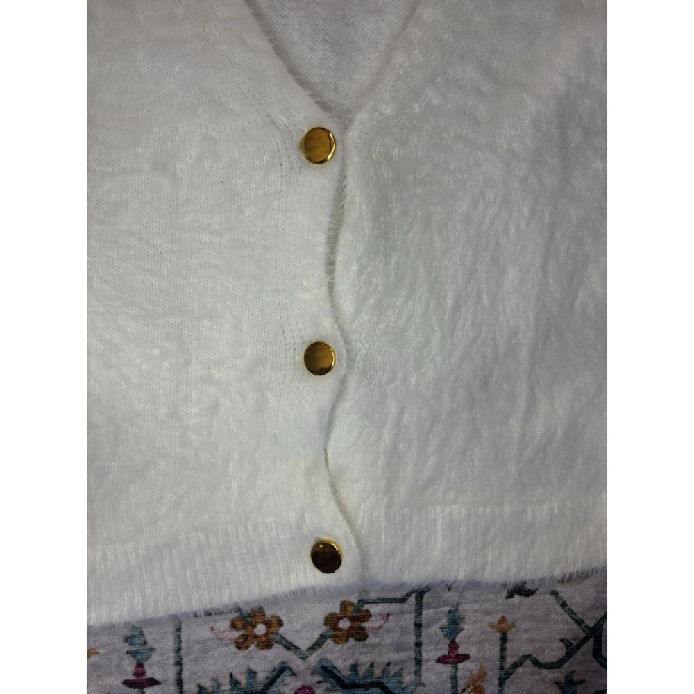 Ava & Viv Fuzzy Sweater Top Womens 4X White Long Sleeve V Neck Button Up - Picture 2 of 8